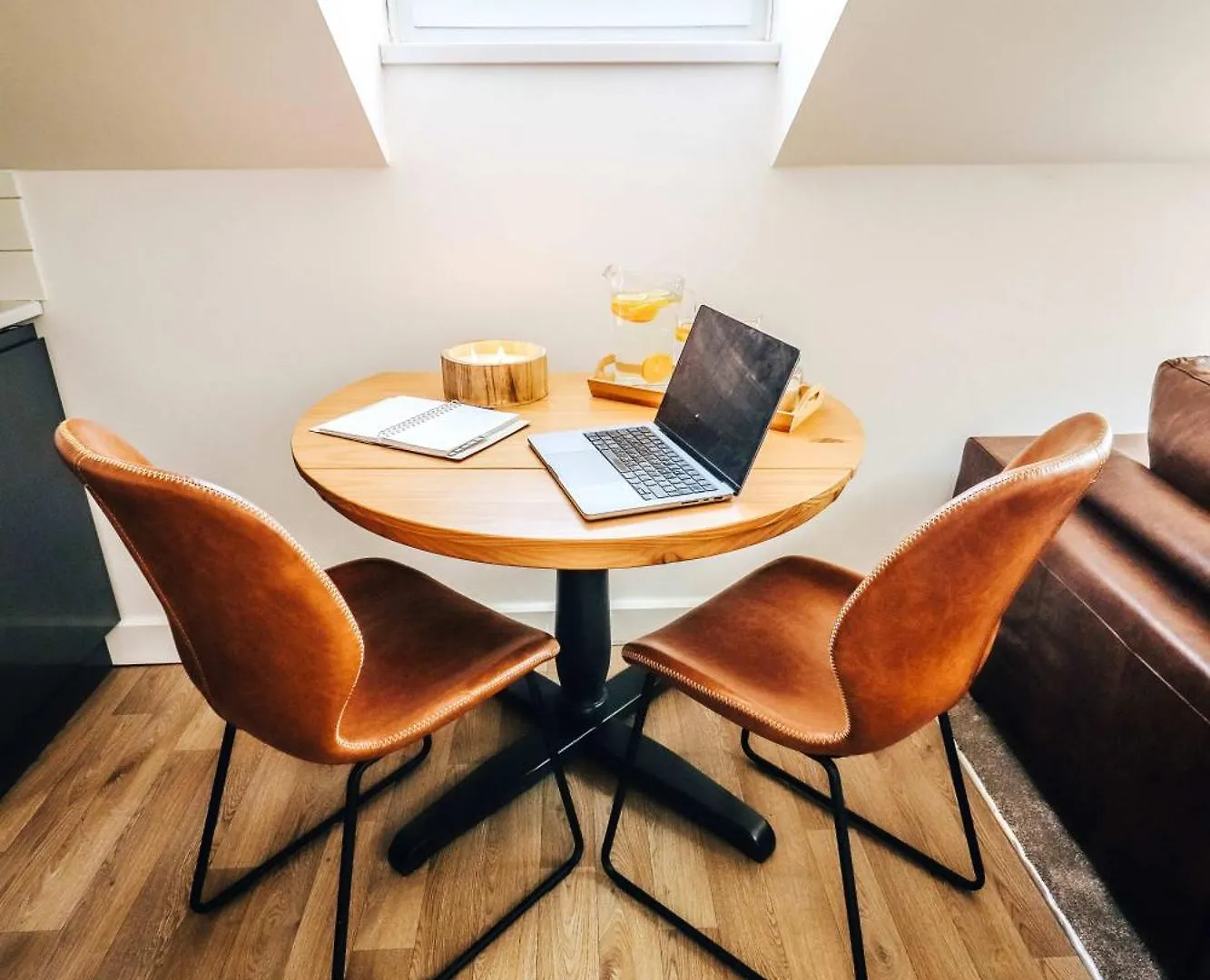 Principality View Apartment Three, By Solace Stays Cardiff